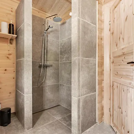2 Bedroom Cozy In 度假居 *