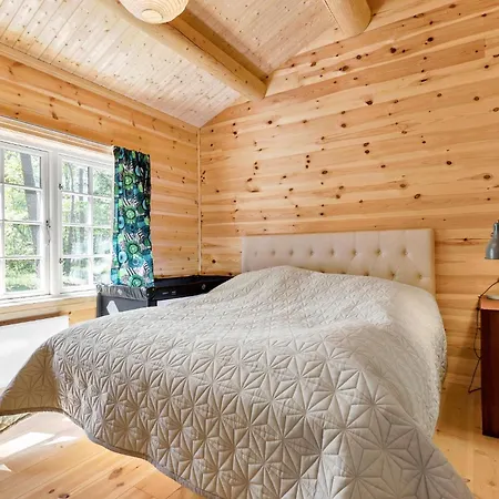 度假居 2 Bedroom Cozy In Frederiksværk